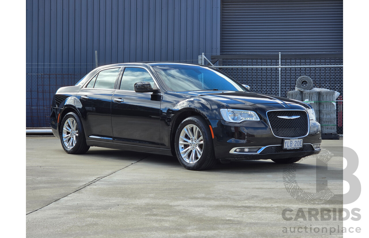 01/2016 Chrysler 300 C MY16 4D Sedan Black 3.6L