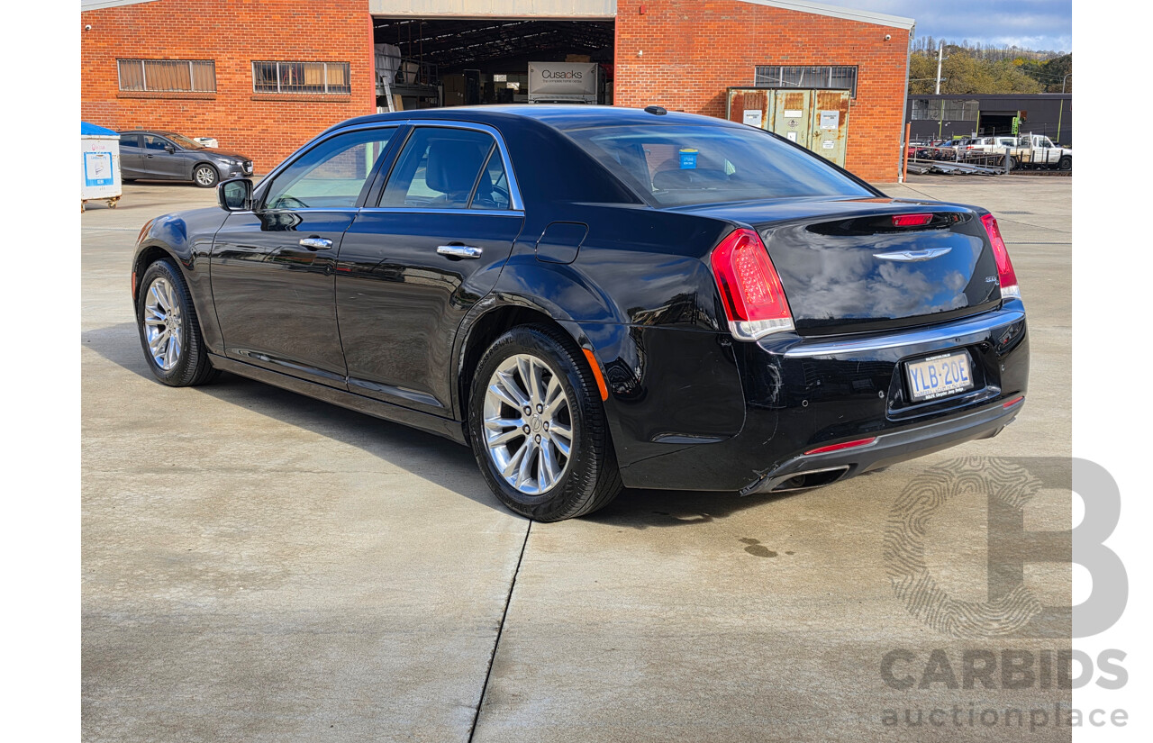 01/2016 Chrysler 300 C MY16 4D Sedan Black 3.6L