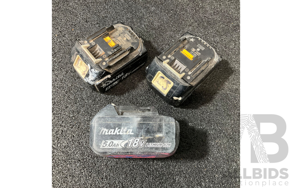 Assorted MAKITA 18V 5.0Ah Battery - Lot of 3