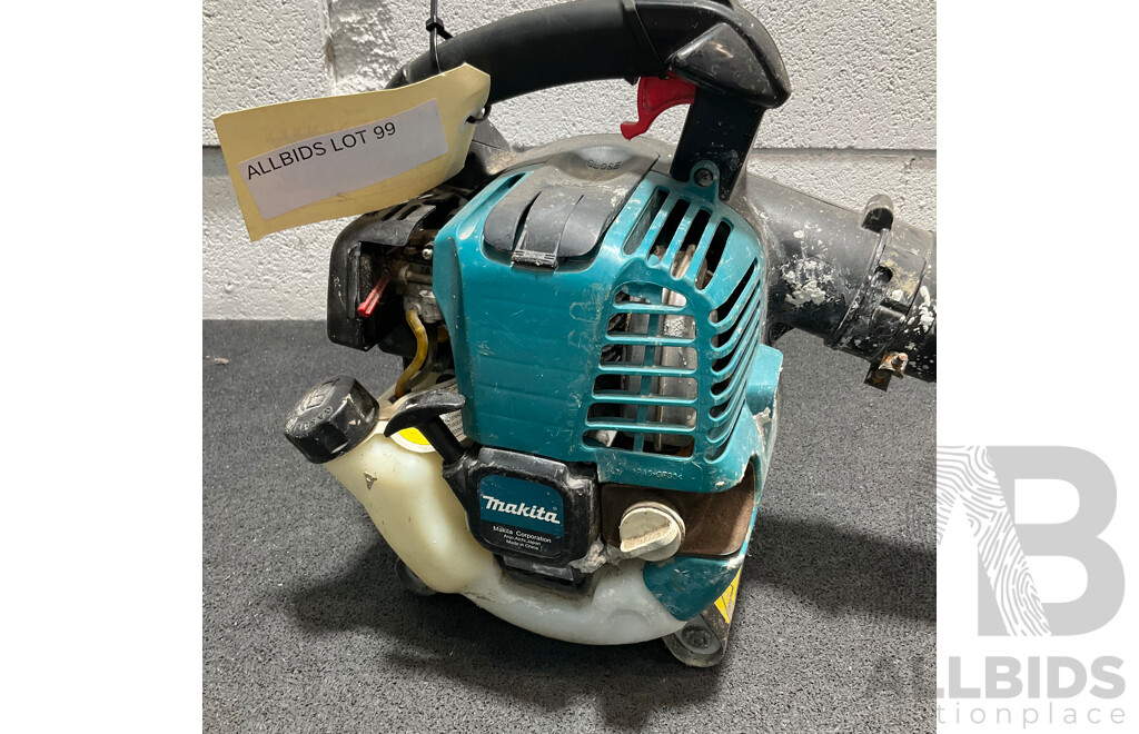 MAKITA Petrol Leaf Blower (BHX2500)