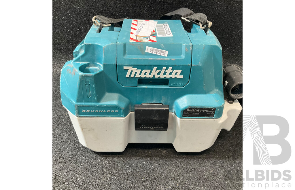 MAKITA 18V LXT Brushless Wet/Dry Vacuum Cleaner (DVC750L) - Skin Only