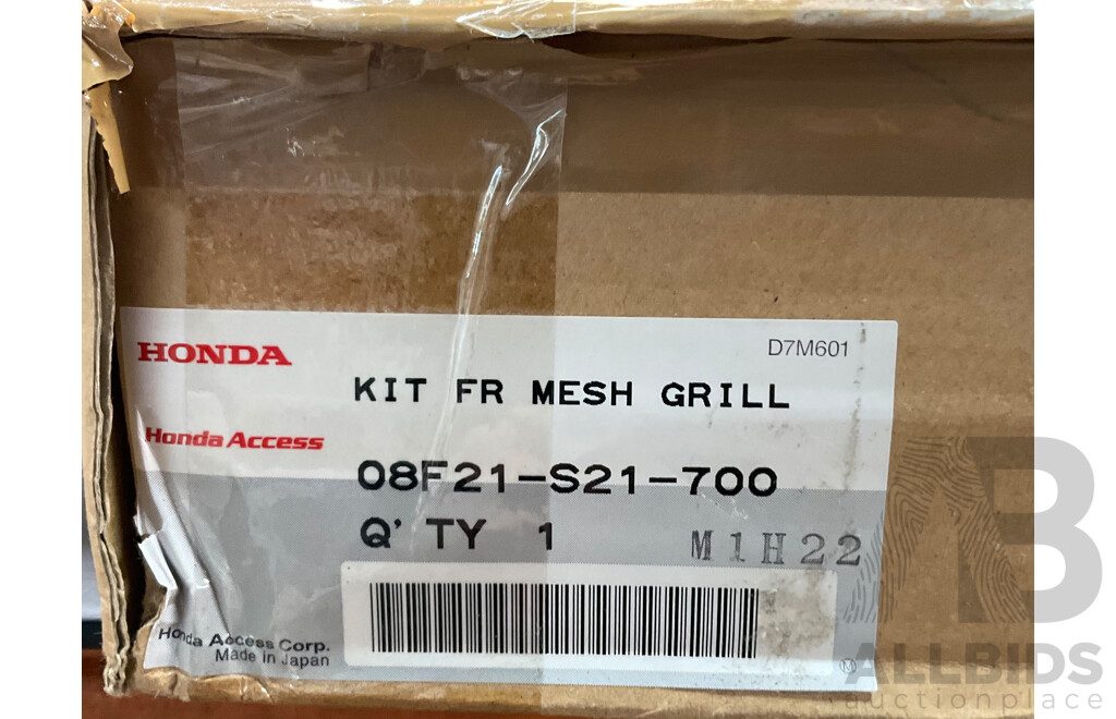 Honda Kit Front Mesh Grille for a 1998 Civic