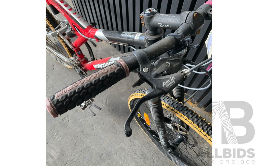 Mongoose Pro Wing Size L Bike