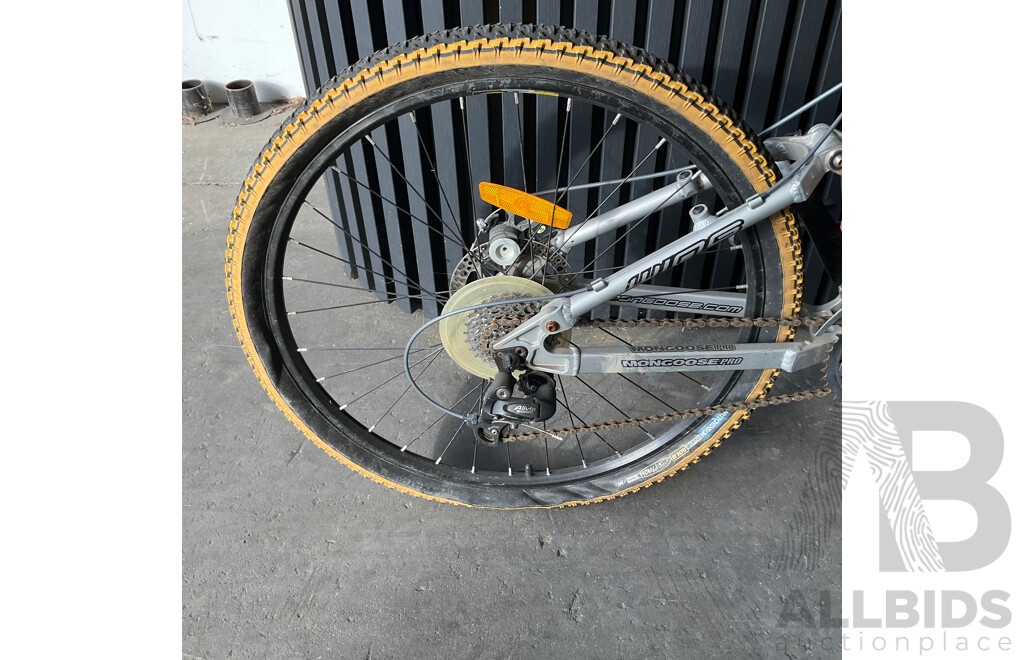 Mongoose Pro Wing Size L Bike
