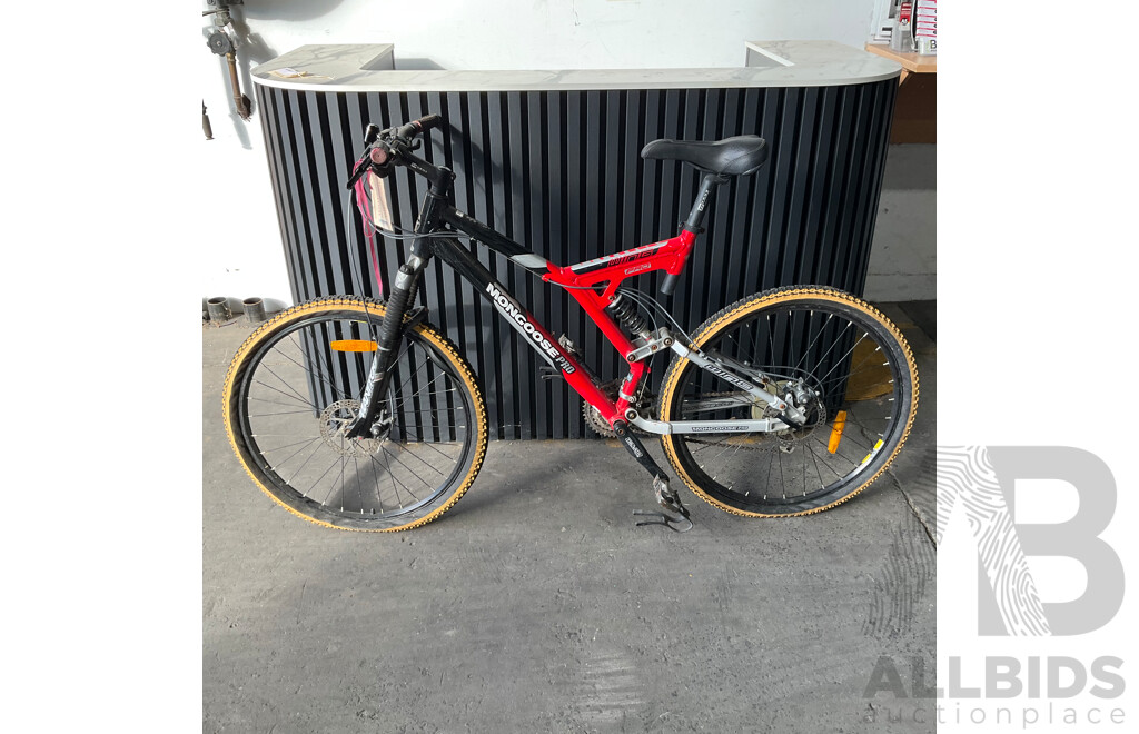 Mongoose Pro Wing Size L Bike