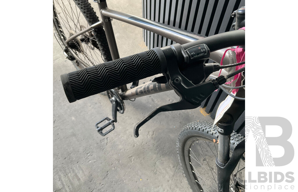 Giant Talon Size L (29'') Bike