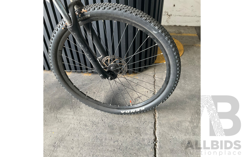Giant Talon Size L (29'') Bike
