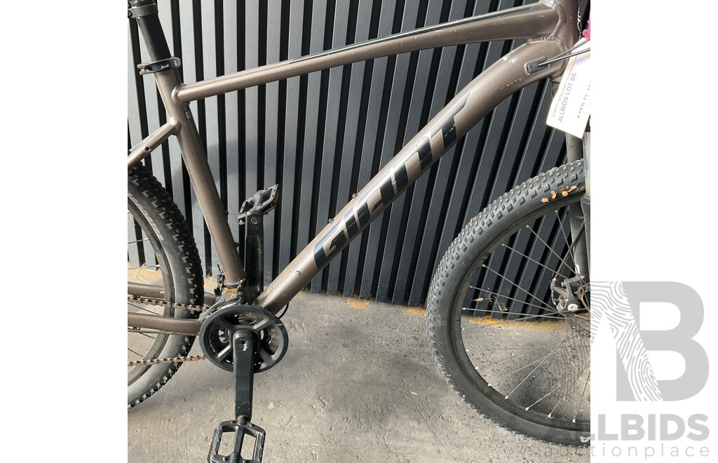 Giant Talon Size L (29'') Bike
