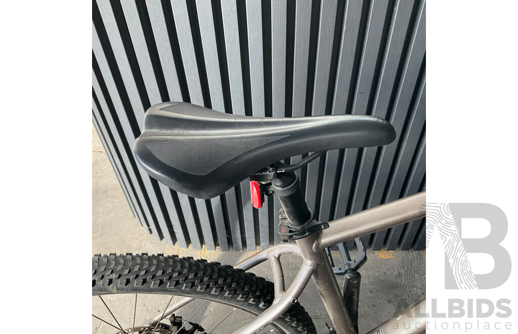 Giant Talon Size L (29'') Bike