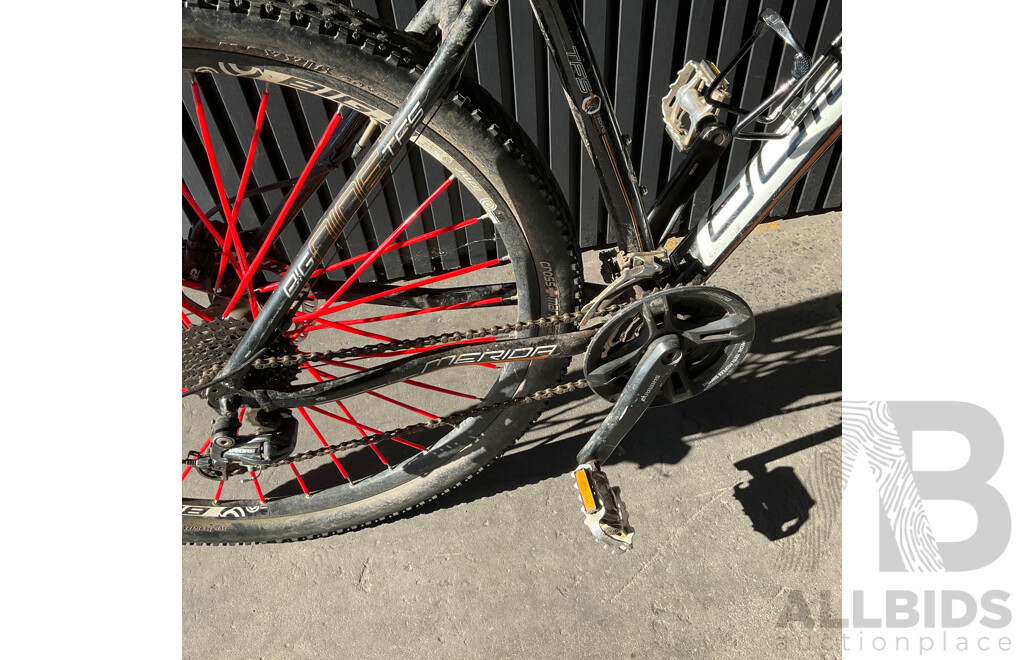 Merida Bignine Bike - Size 19''