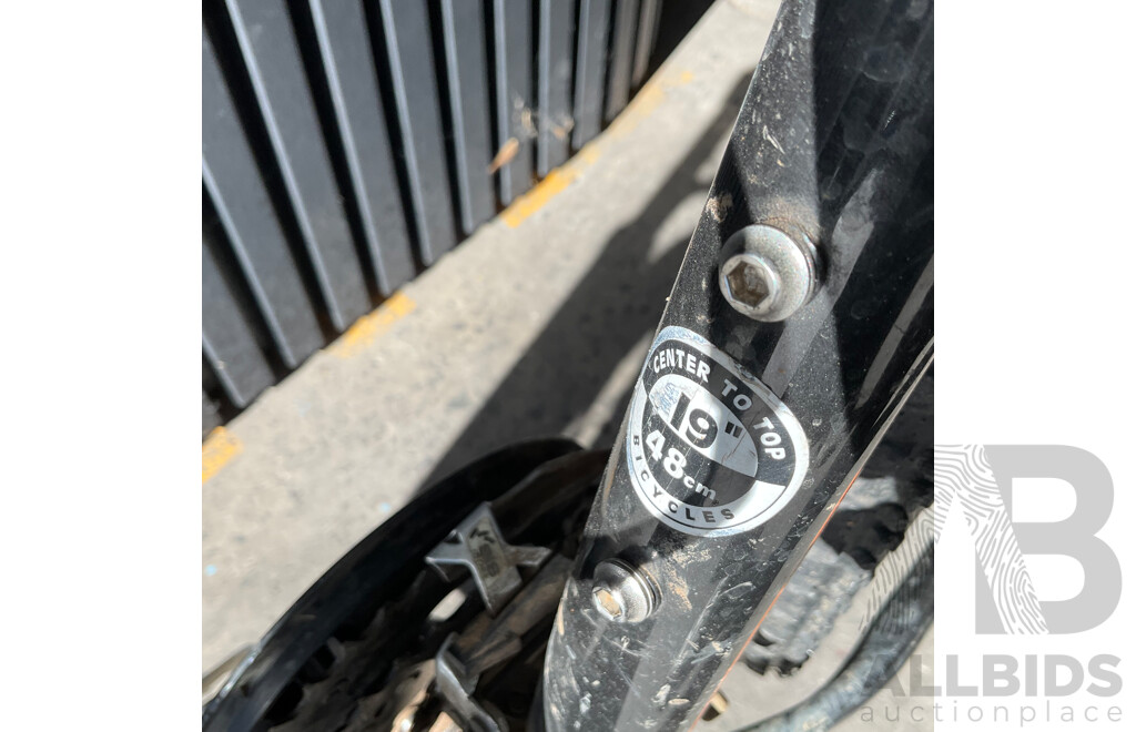 Merida Bignine Bike - Size 19''