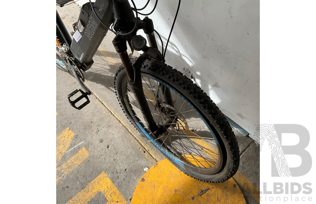 NCM Moscow 48V 26'' E-bike