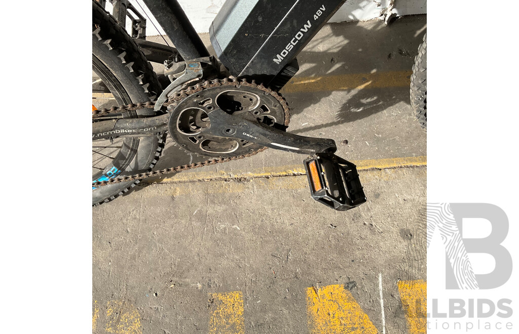NCM Moscow 48V 26'' E-bike