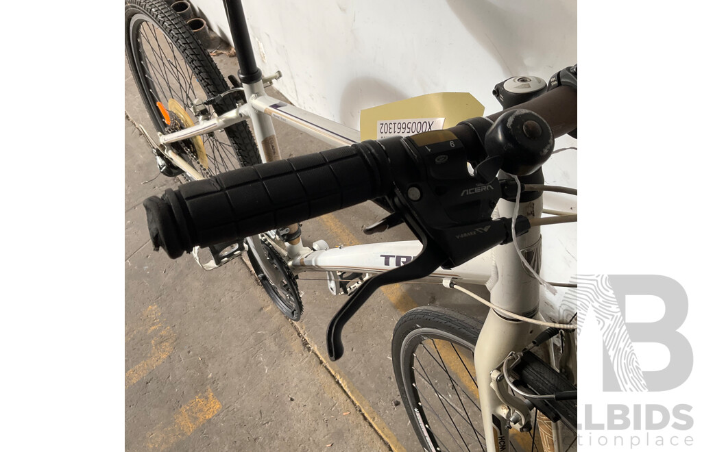 TREK 7.4 Woman's Bike