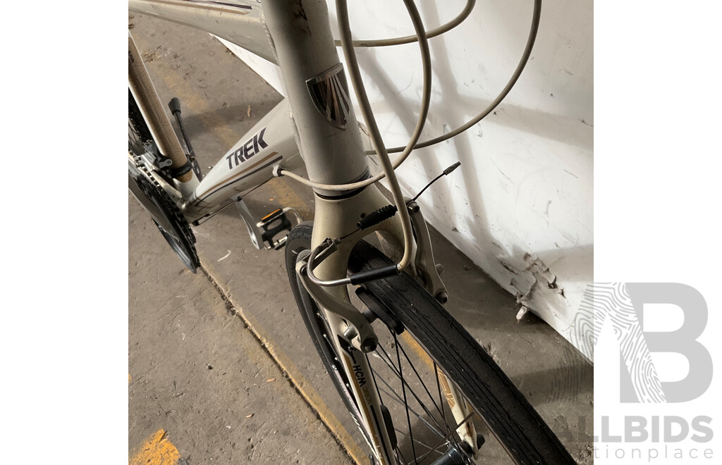 TREK 7.4 Woman's Bike