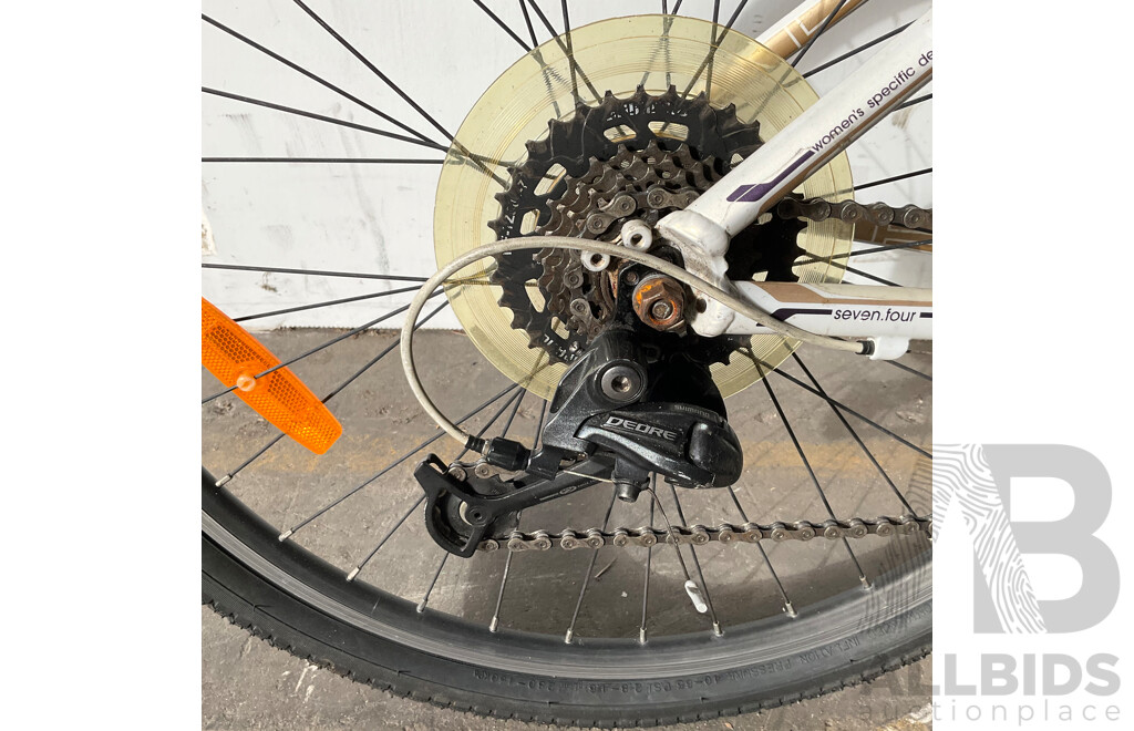 TREK 7.4 Woman's Bike