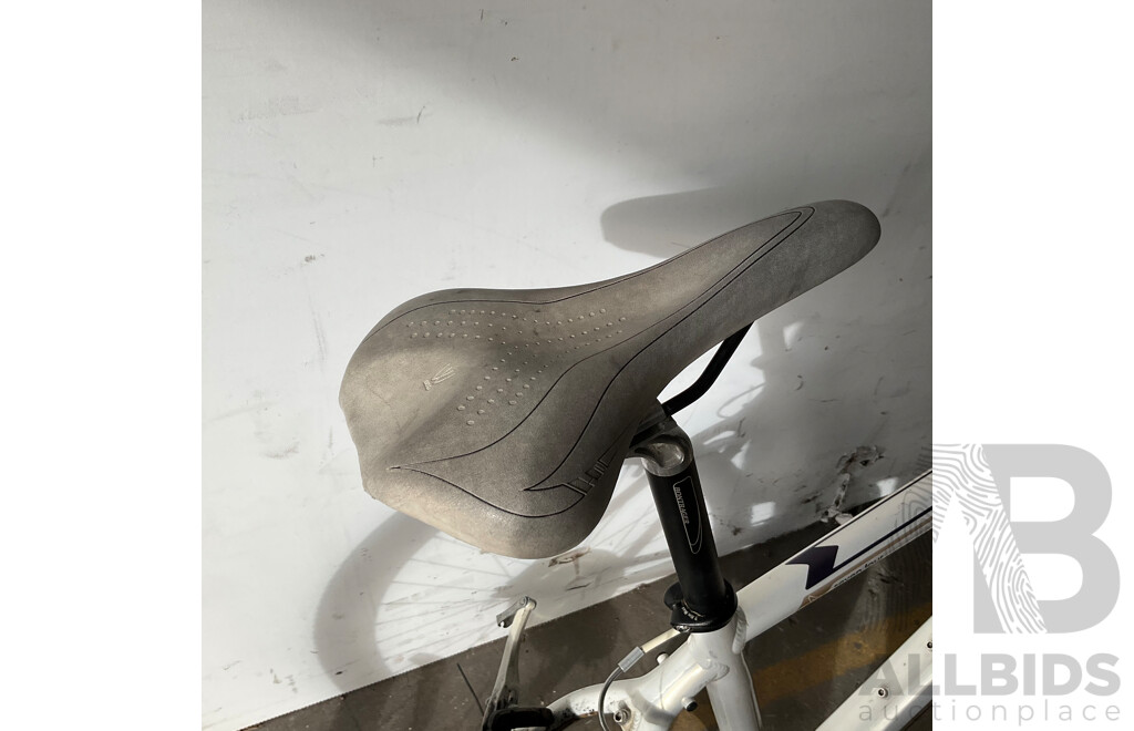 TREK 7.4 Woman's Bike