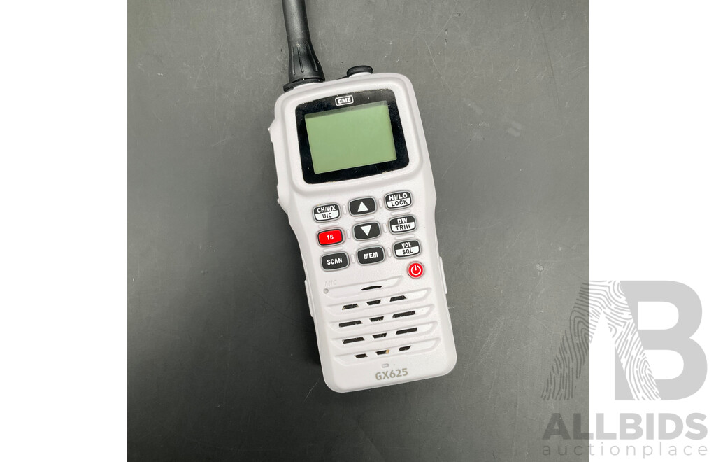 GME (GX625) White Handheld WHF Marine Radio