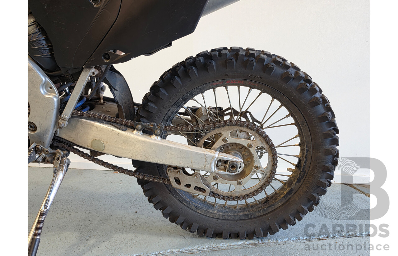 2/2012 Yamaha WR450 Motorcycle 449cc
