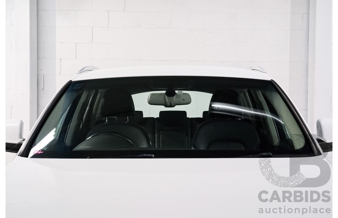 12/2011 Audi Q5 3.0 TDI Quattro 8R MY12 4d Wagon Ibis White  Diesel Turbo 3.0L