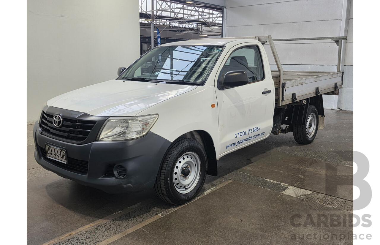 3/2012 Toyota Hilux Workmate TGN16R MY12 Cab Chassis White Petrol 2.7L