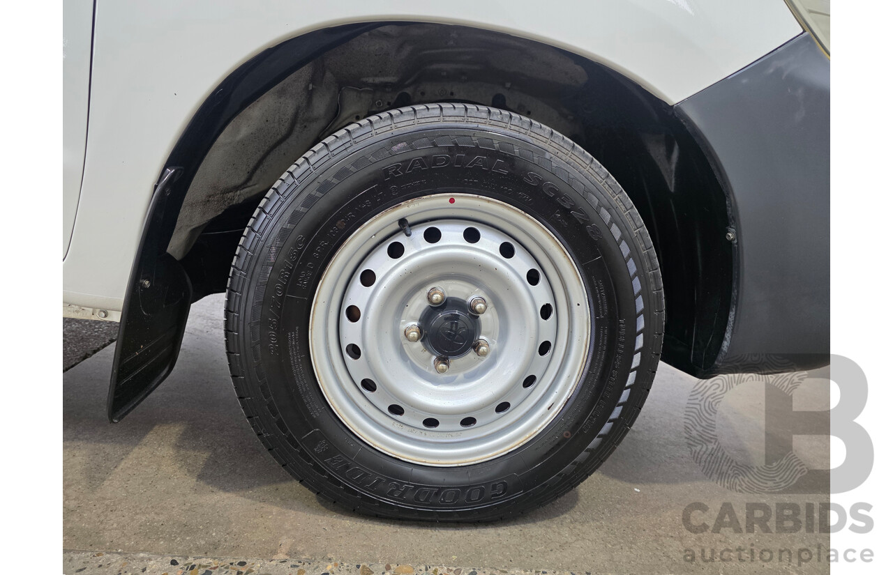 3/2012 Toyota Hilux Workmate TGN16R MY12 Cab Chassis White Petrol 2.7L