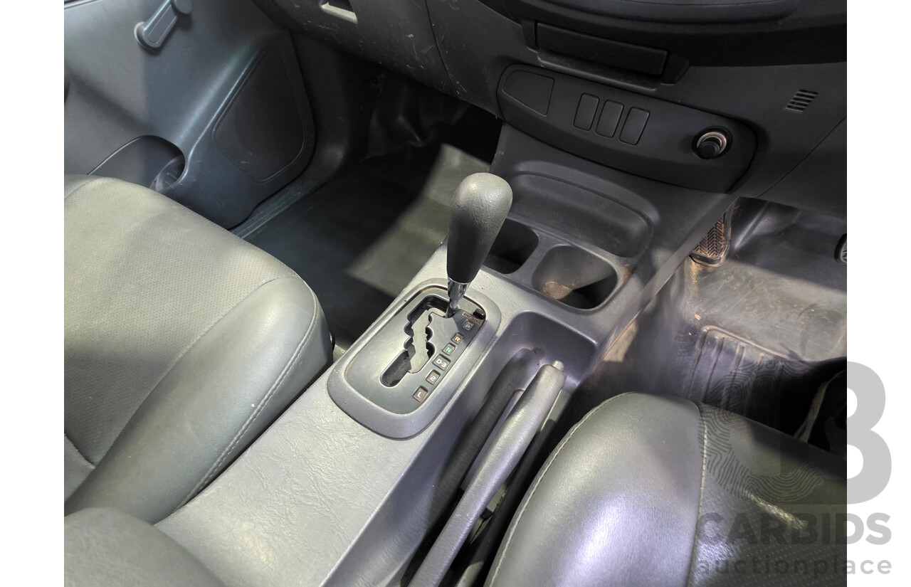 3/2012 Toyota Hilux Workmate TGN16R MY12 Cab Chassis White Petrol 2.7L