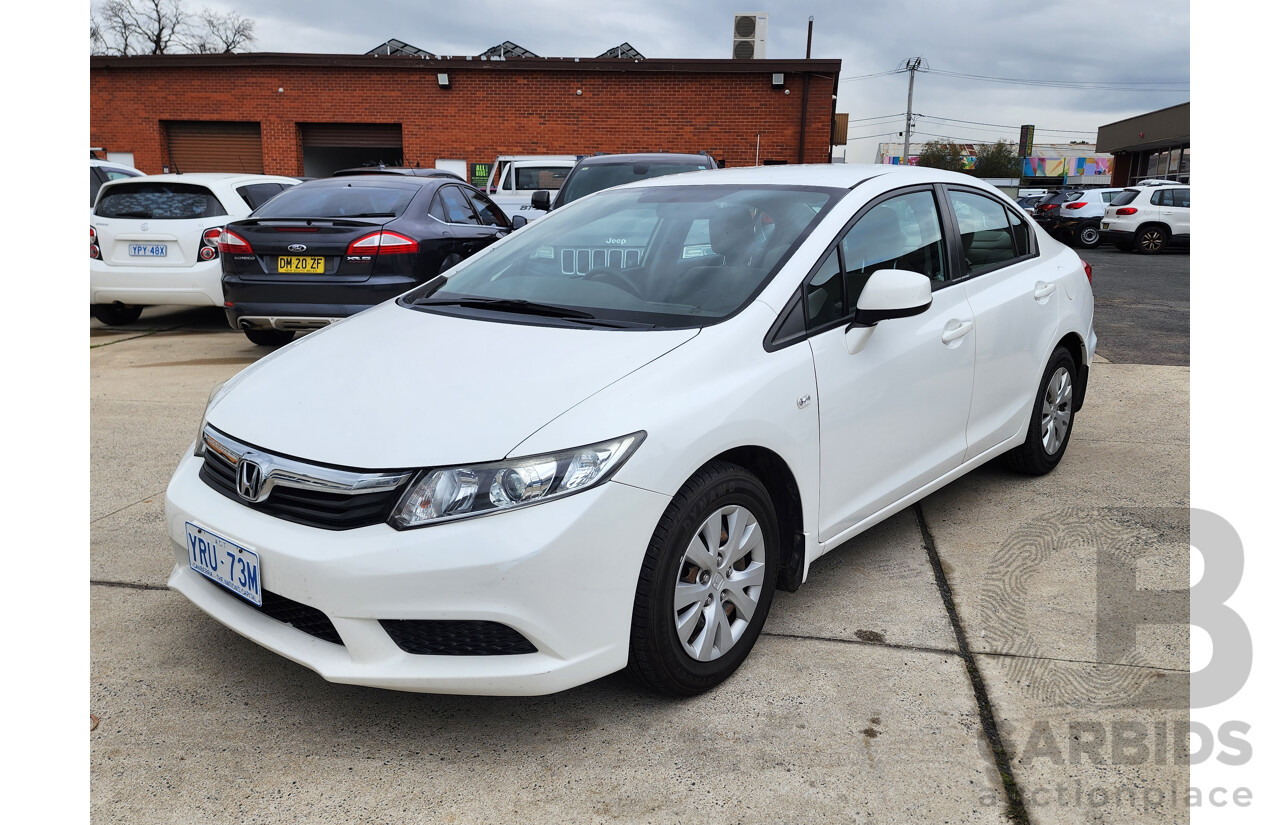 8/2012 Honda Civic VTi SERIES 2 4d Sedan White 1.8L