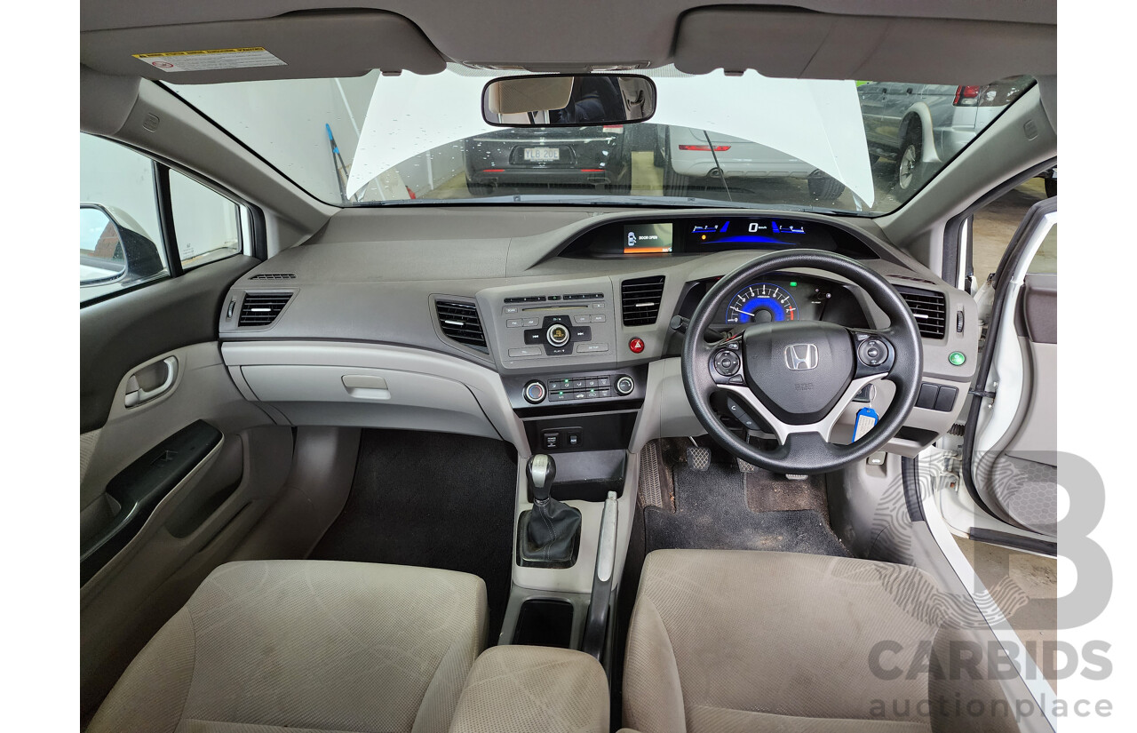 8/2012 Honda Civic VTi SERIES 2 4d Sedan White 1.8L