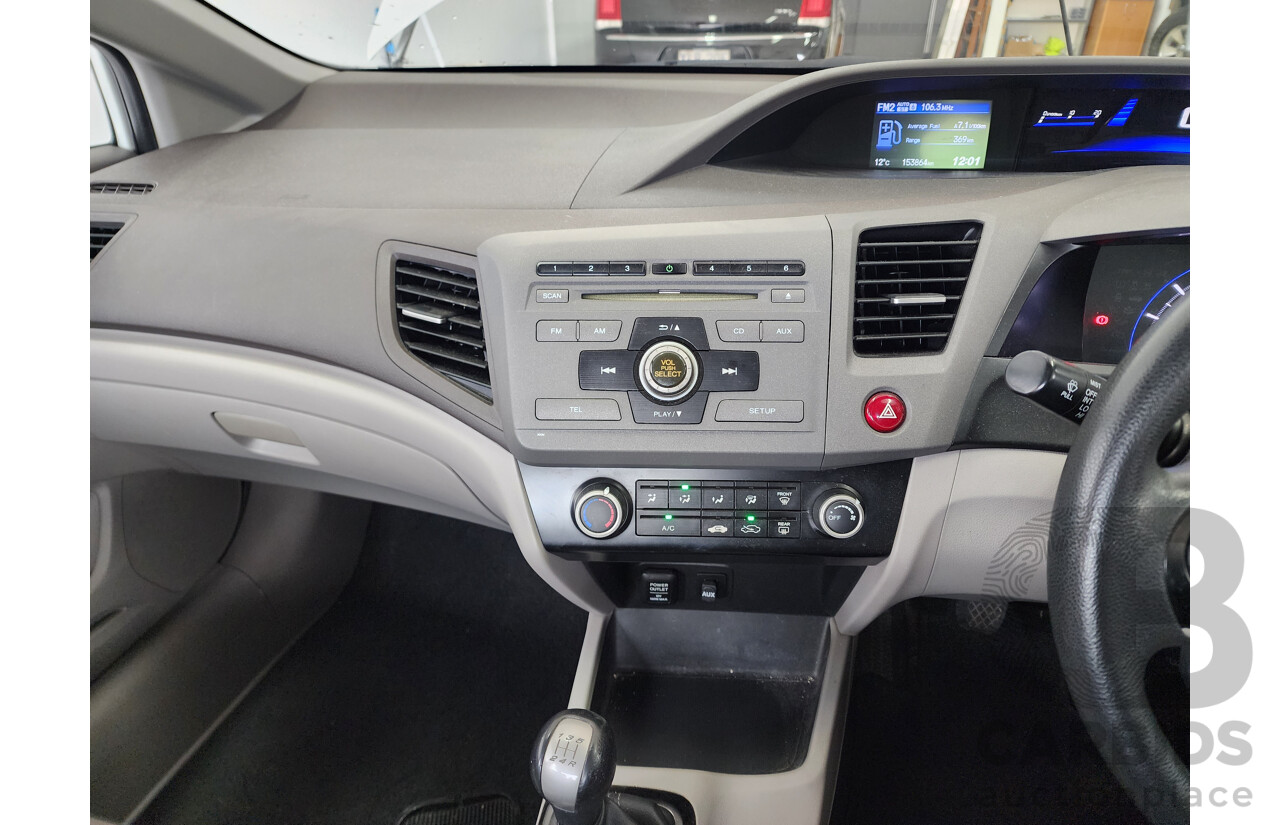 8/2012 Honda Civic VTi SERIES 2 4d Sedan White 1.8L