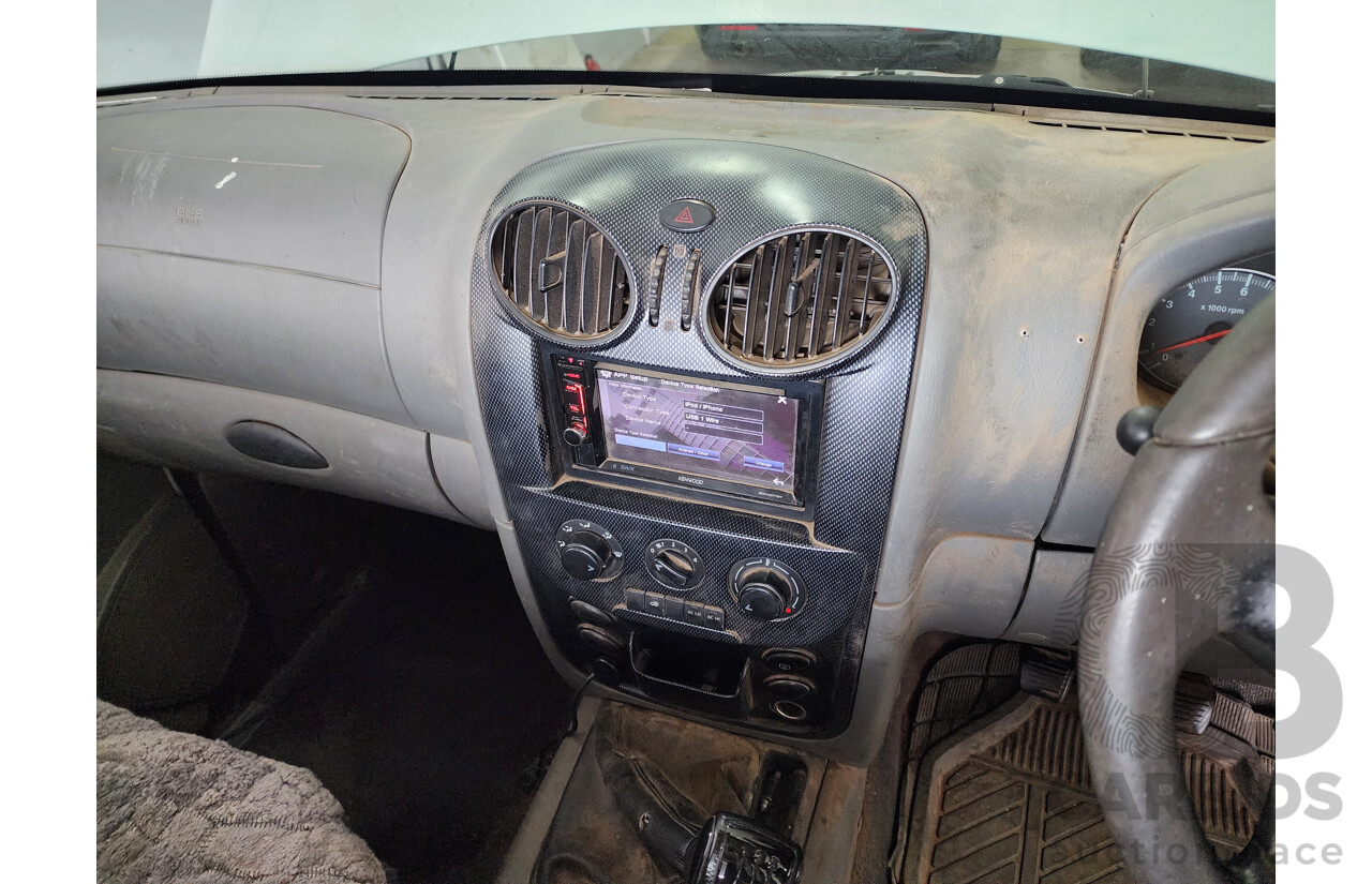 10/2012 Mahindra Pik-Up (4x4) S5 11 UPGRADE C/Chas White 2.2L