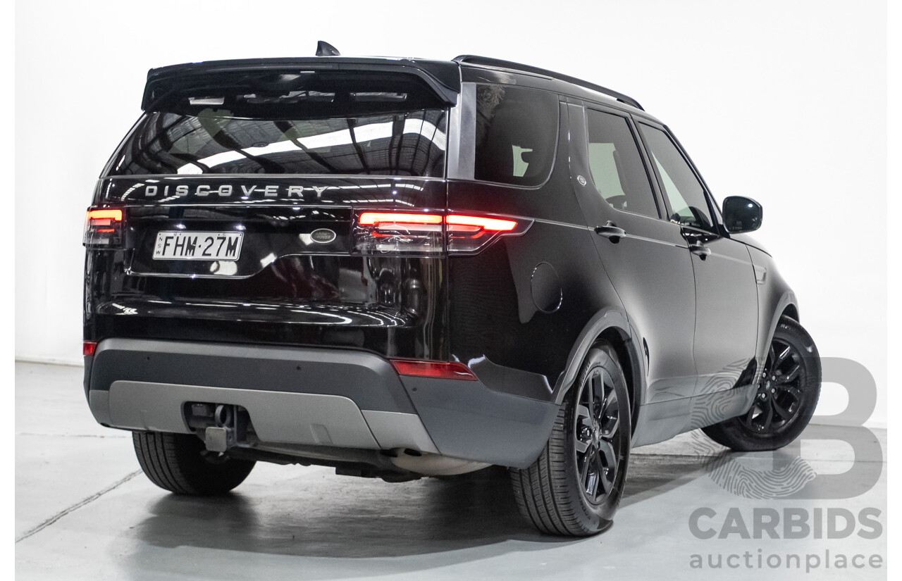 10/2017 Land Rover Discovery TD4 SE (AWD) MY17 4d Wagon Santorini Black Metallic Turbo Diesel 2.0L