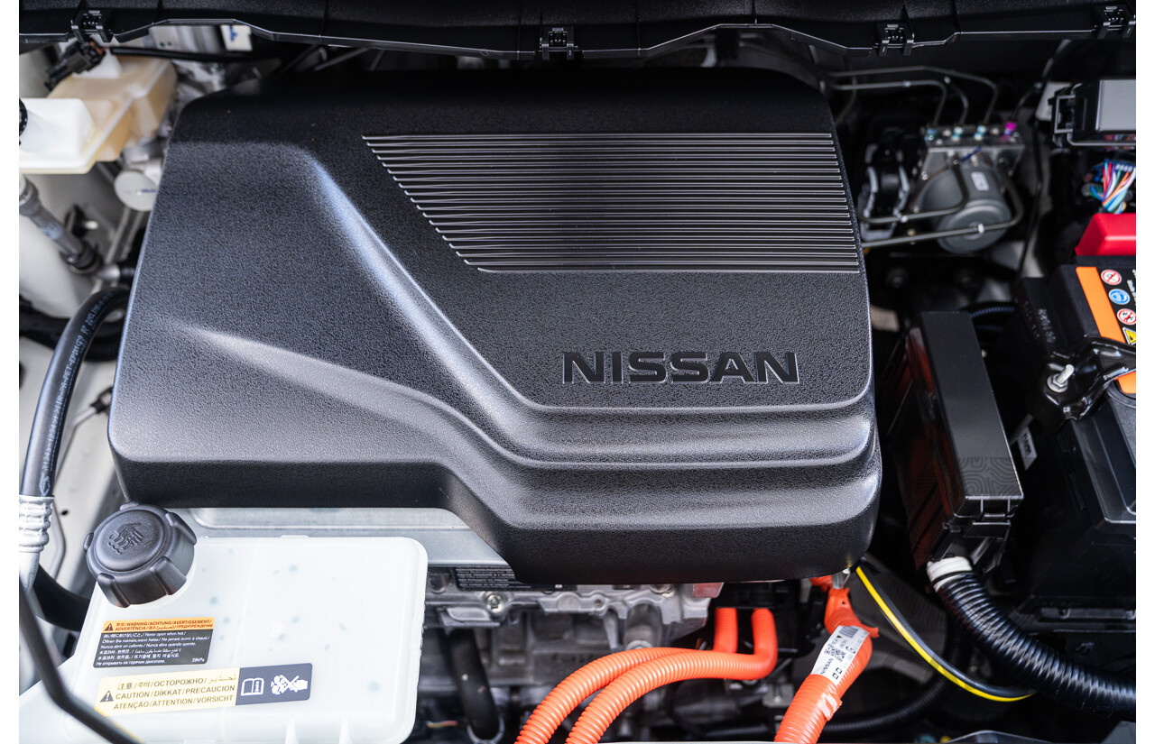 04/2023 Nissan Leaf EV ZE1 MY23 4d Hatchback Ivory Pearl White Battery Electric Vehicle 110kw