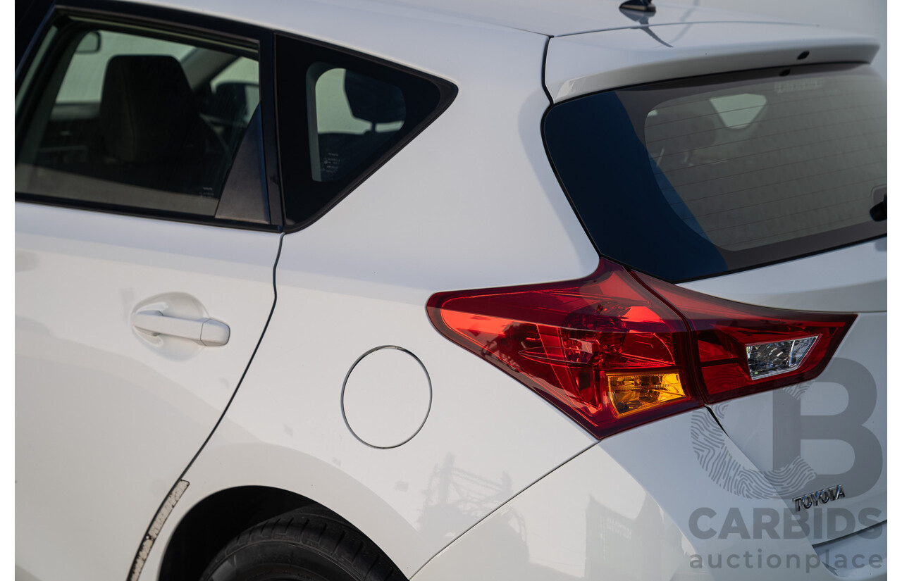 3/2015 Toyota Corolla Ascent ZRE172R 4d Sedan Glacier White 1.8L