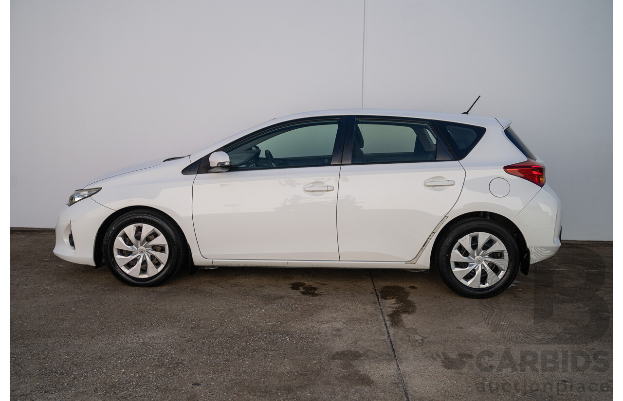 3/2015 Toyota Corolla Ascent ZRE172R 4d Sedan Glacier White 1.8L