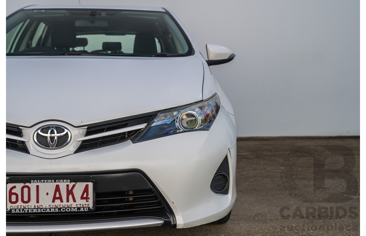3/2015 Toyota Corolla Ascent ZRE172R 4d Sedan Glacier White 1.8L