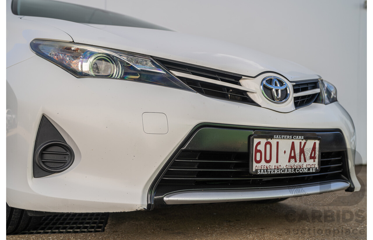 3/2015 Toyota Corolla Ascent ZRE172R 4d Sedan Glacier White 1.8L