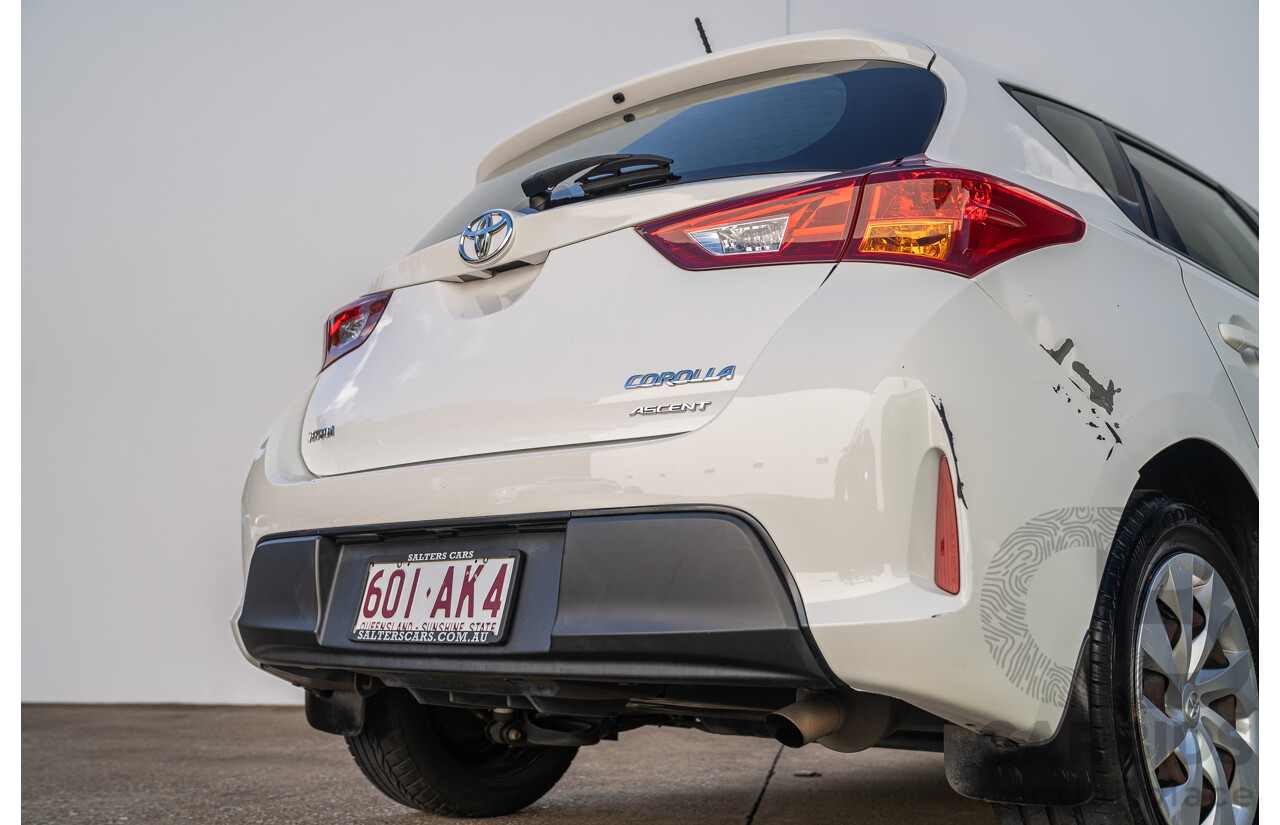 3/2015 Toyota Corolla Ascent ZRE172R 4d Sedan Glacier White 1.8L