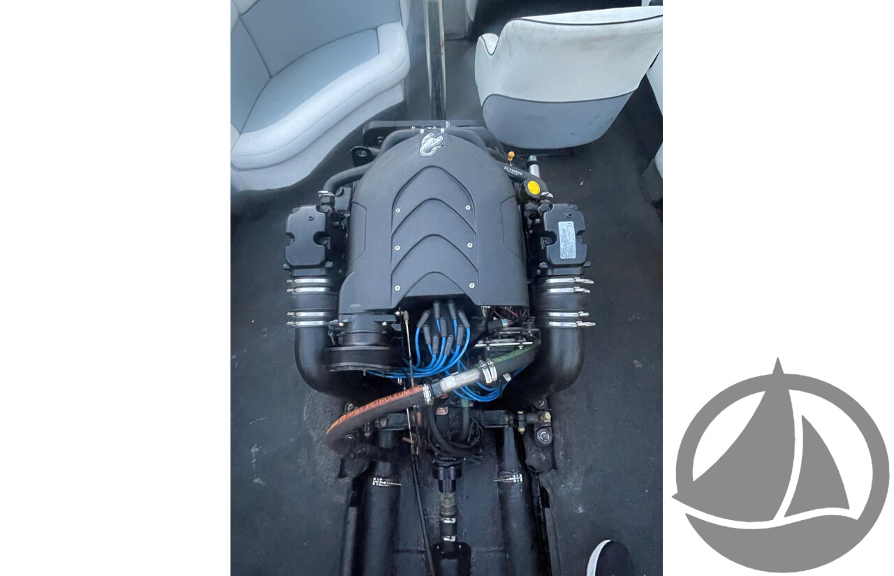 NO RESERVE - 2008 Lewis Outback Ski Boat, 6.2 Mercruiser Scorpio V8, 337 Hrs