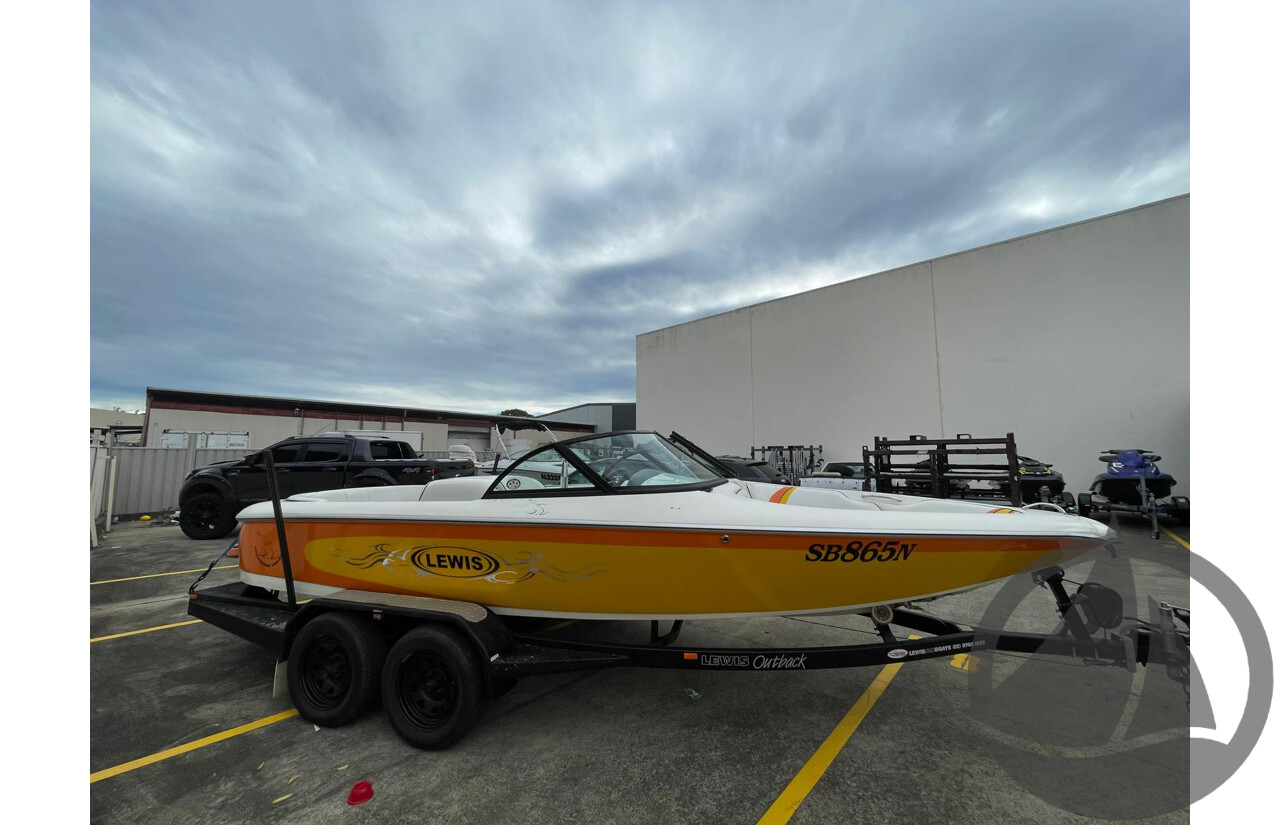 NO RESERVE - 2008 Lewis Outback Ski Boat, 6.2 Mercruiser Scorpio V8, 337 Hrs