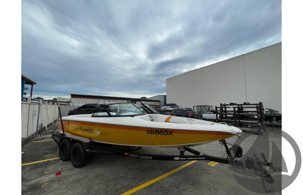 NO RESERVE - 2008 Lewis Outback Ski Boat, 6.2 Mercruiser Scorpio V8, 337 Hrs