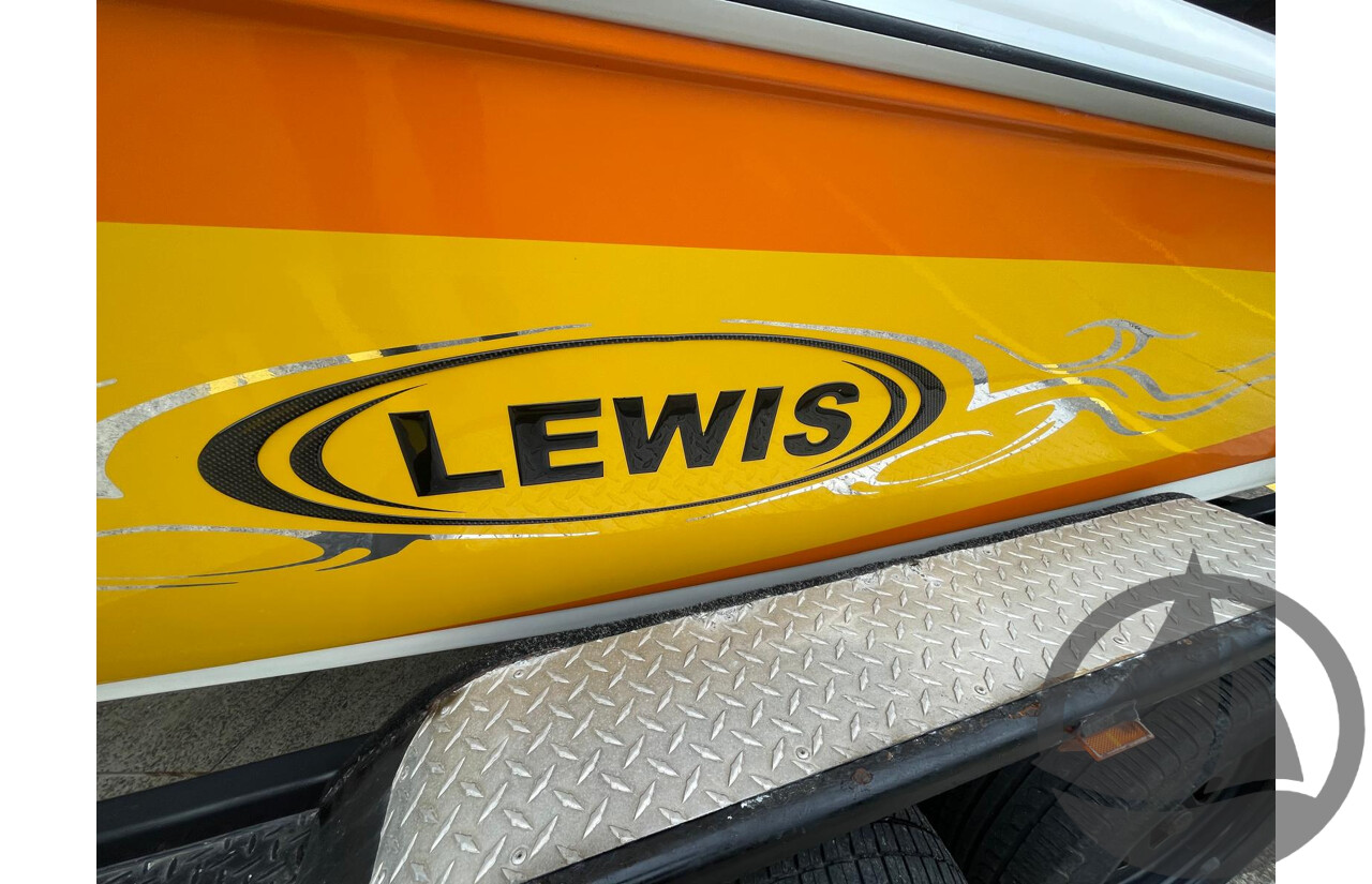NO RESERVE - 2008 Lewis Outback Ski Boat, 6.2 Mercruiser Scorpio V8, 337 Hrs