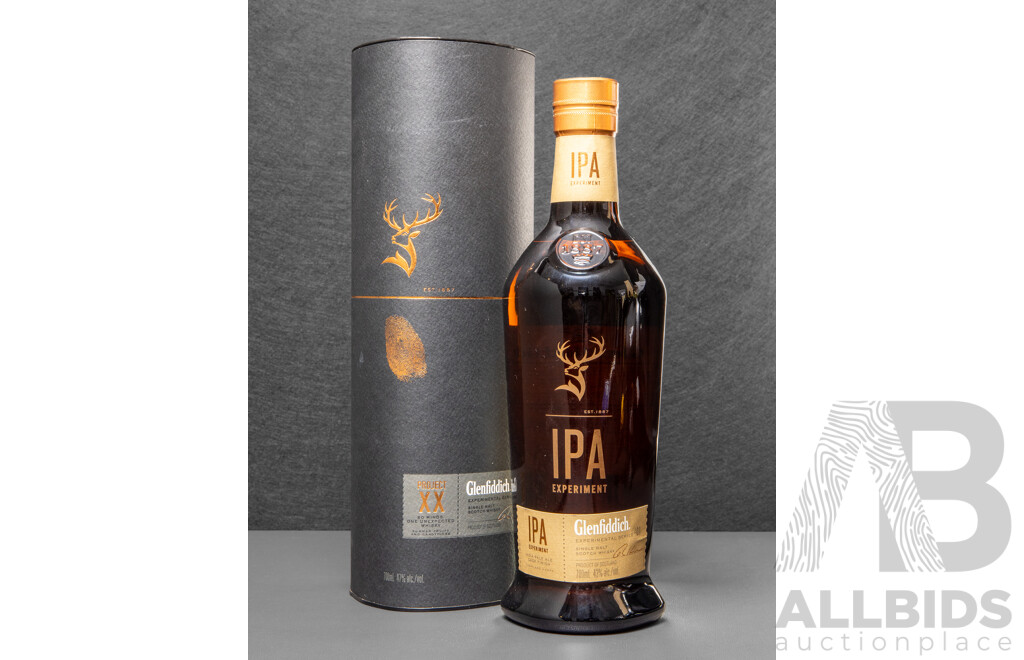 Glenfiddich Project XX Experimental Series Single Malt Scotch Whisky in Revolving Presentation Box