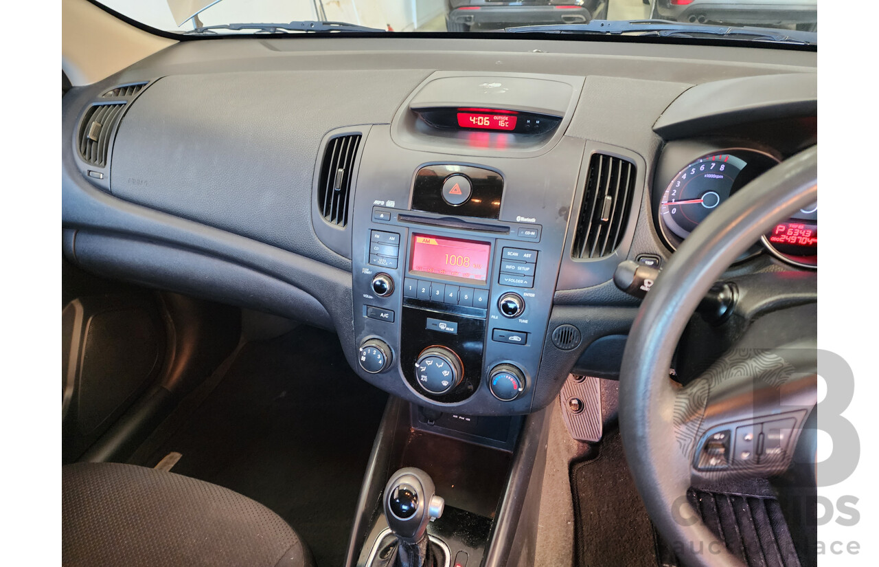 11/2011 Kia Cerato Si TD MY11 4d Sedan Grey 2.0L