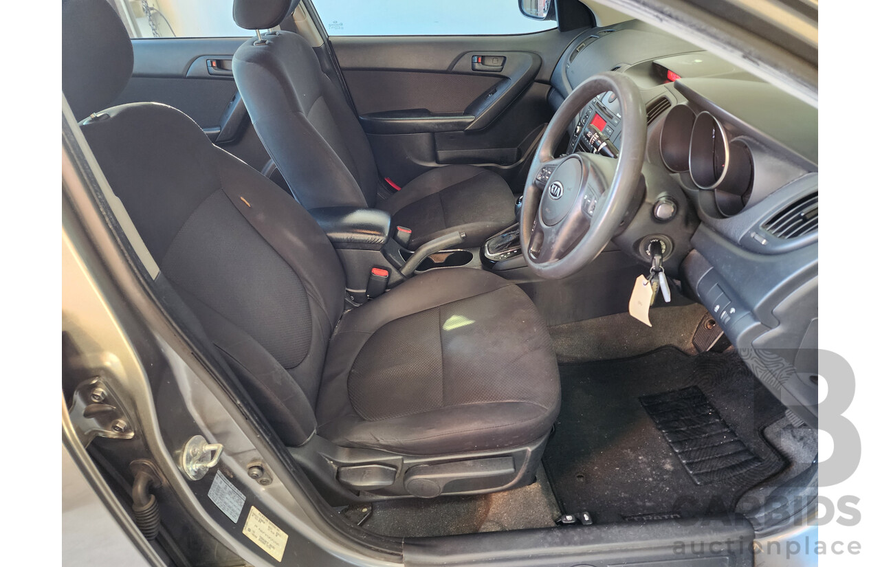 11/2011 Kia Cerato Si TD MY11 4d Sedan Grey 2.0L