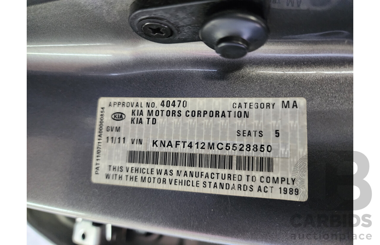 11/2011 Kia Cerato Si TD MY11 4d Sedan Grey 2.0L