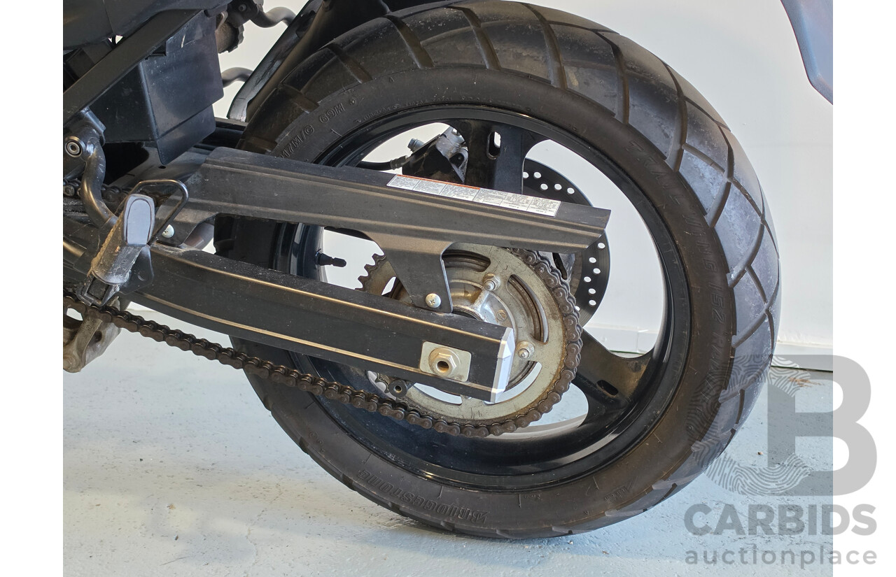 05/2012 Suzuki V-Strom 650 Motorcycle 645cc