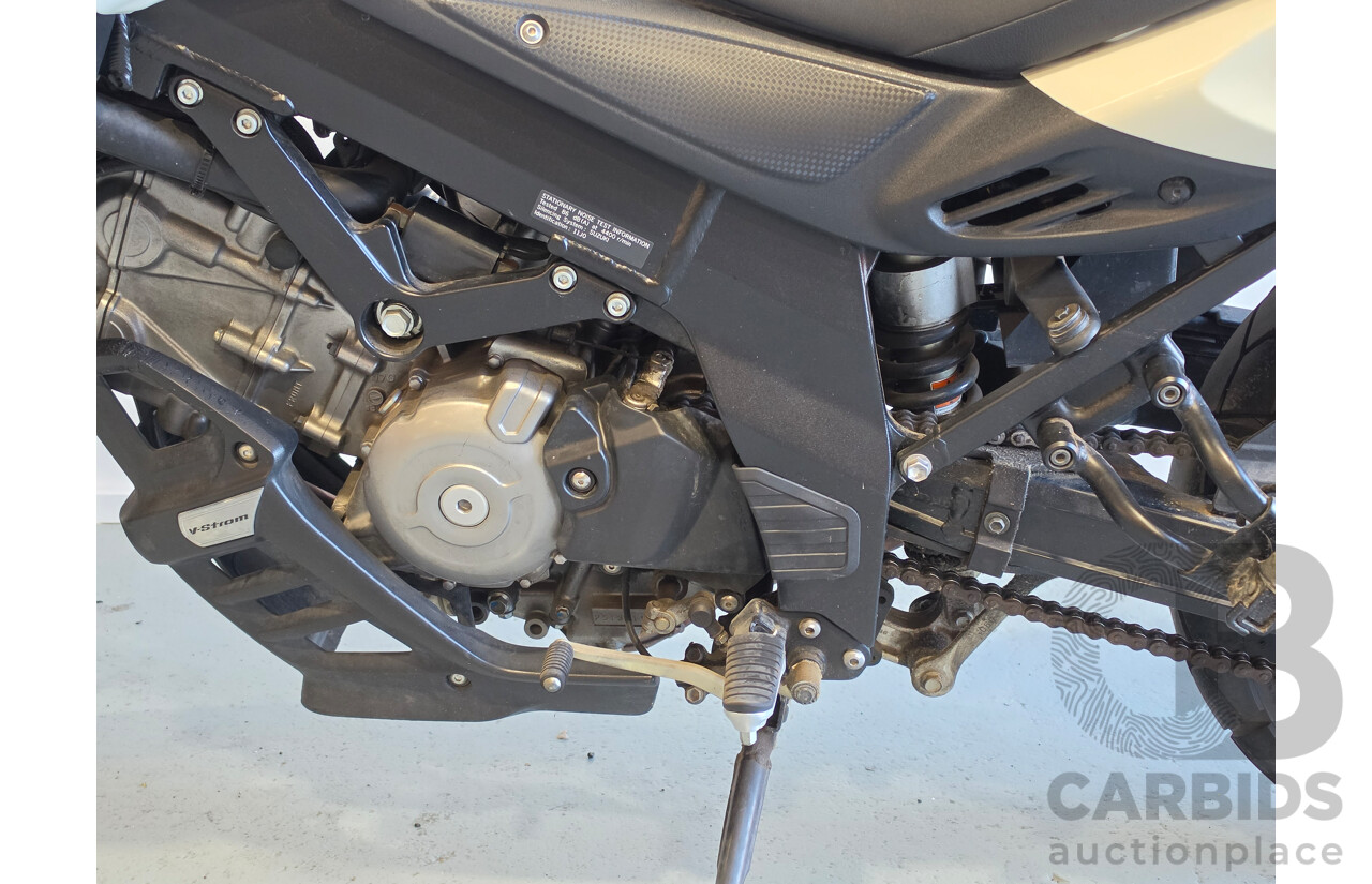 05/2012 Suzuki V-Strom 650 Motorcycle 645cc