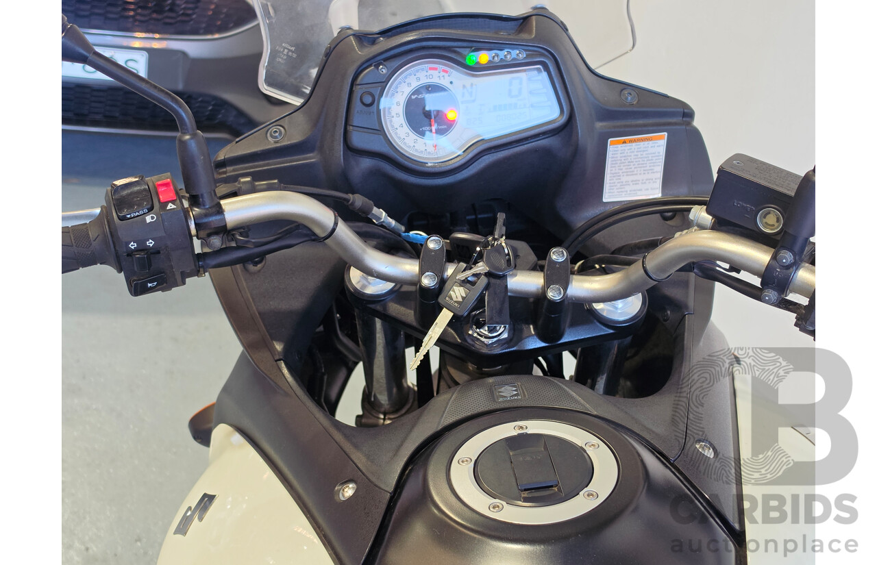 05/2012 Suzuki V-Strom 650 Motorcycle 645cc