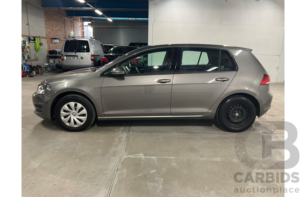 04/2016 Volkswagen Golf 92 TSI FWD AU MY16 5D Hatchback Grey 1.4L